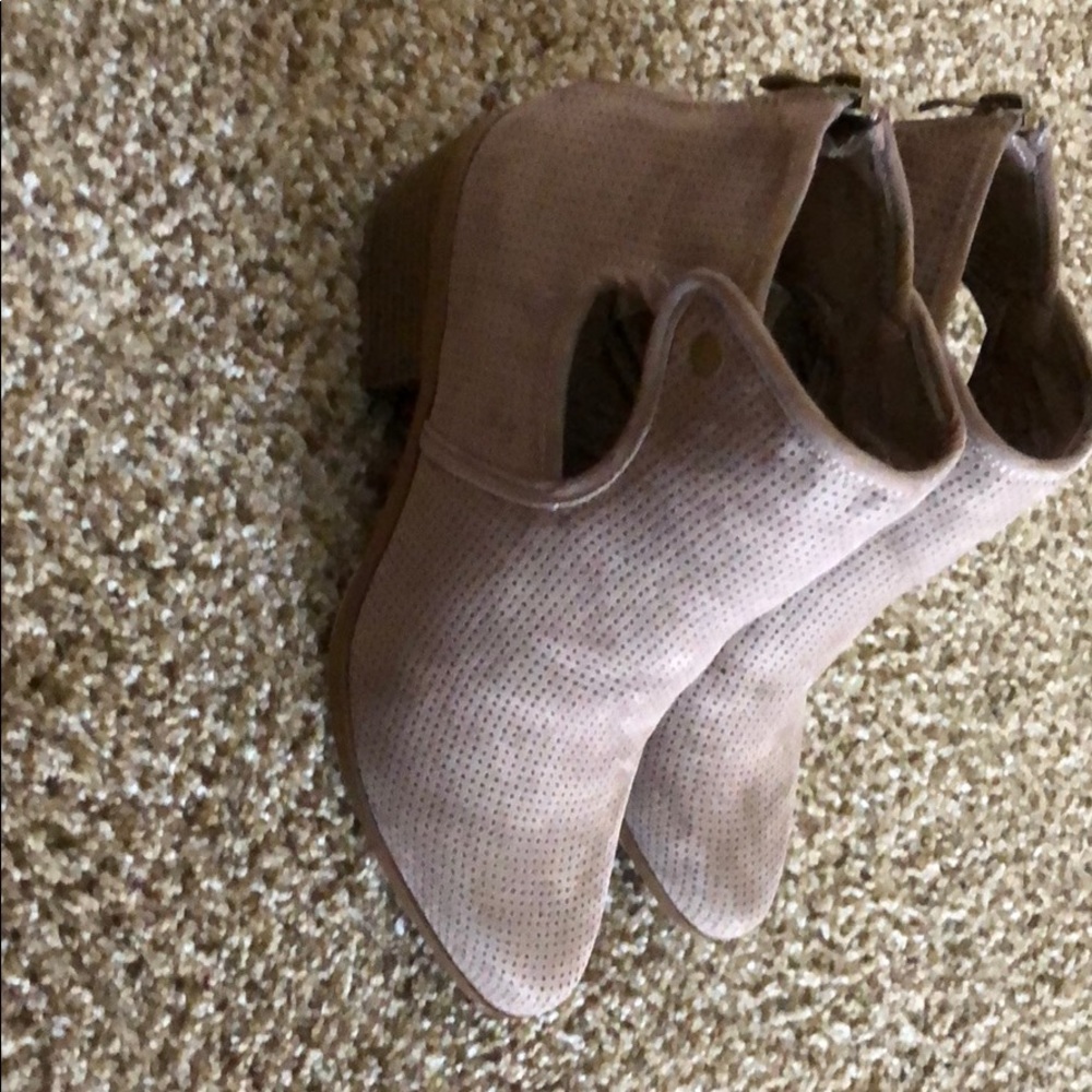 Brand new ankle bottles!